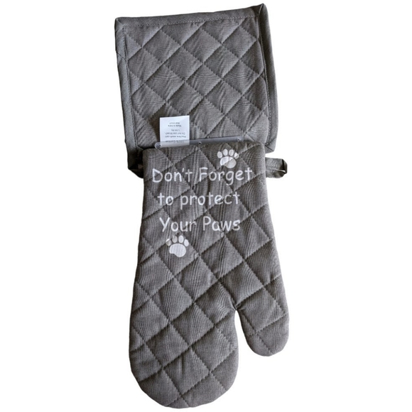 🔖NWT! Protect Your Paws Kitchen Oven Mitt & Potholder Set - Picture 3 of 6